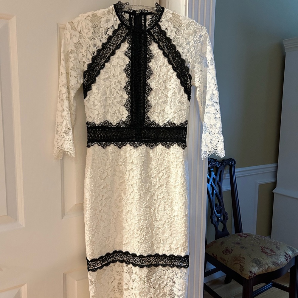 ALEXIS lace dress